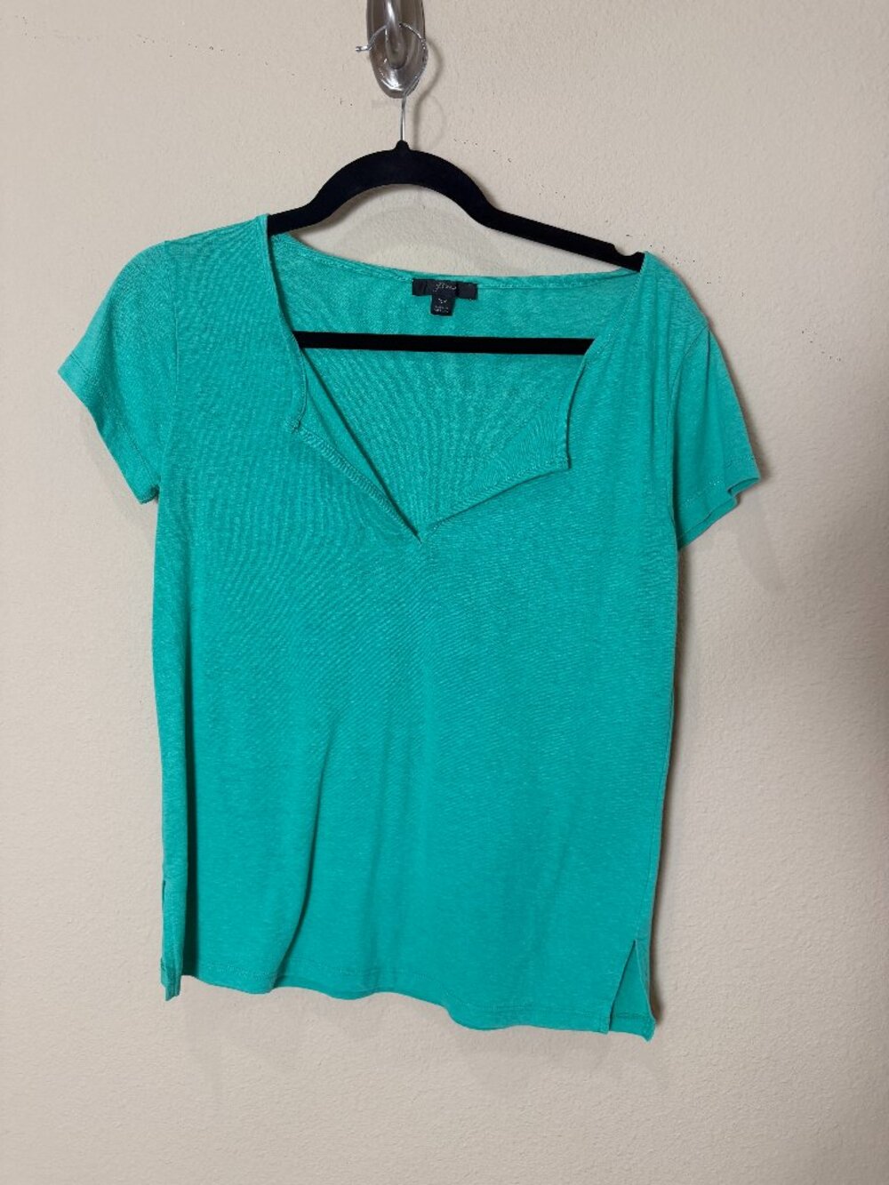 J Crew V Neck Cap Sleeve Tee T Shirt Size XS Green